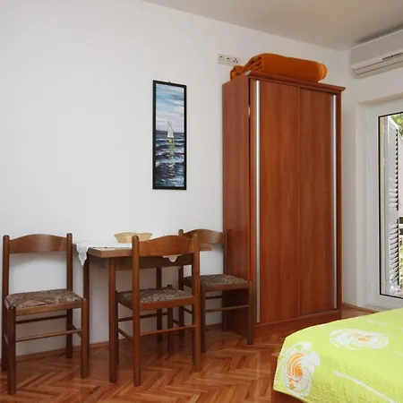 Apartments By The Sea Drvenik Donja Vala, Makarska - 6658 Exterior photo