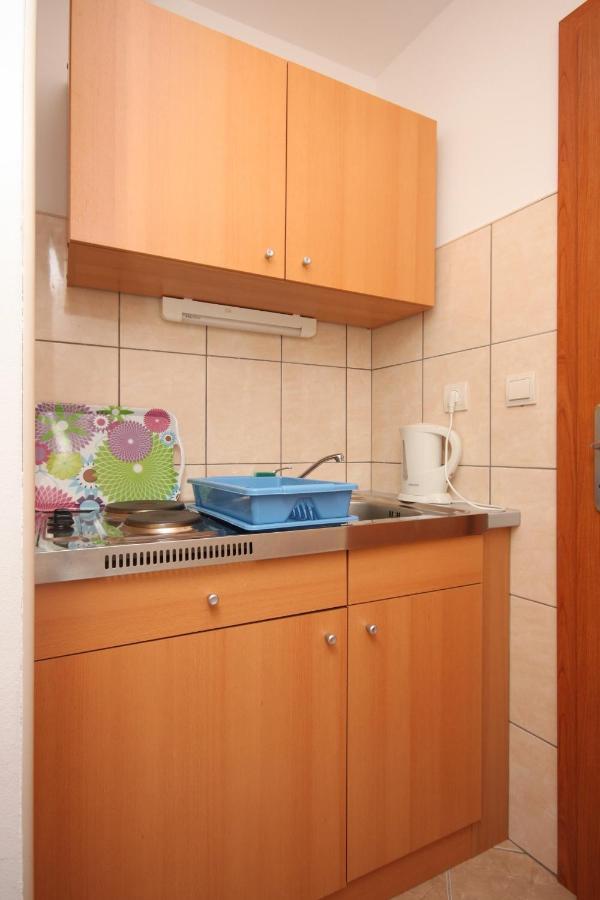 Apartment By The Sea Drvenik Donja Vala, Makarska - 6658 Drvenik (Split-Dalmatia)